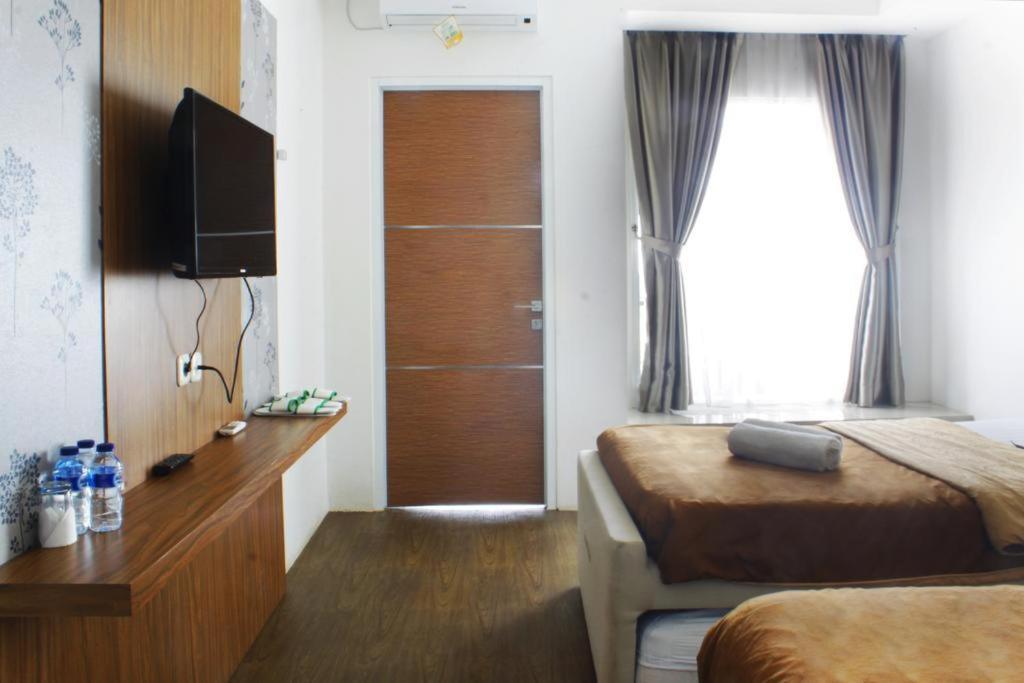 Graha Widjaja Hotel Puncak Exterior photo